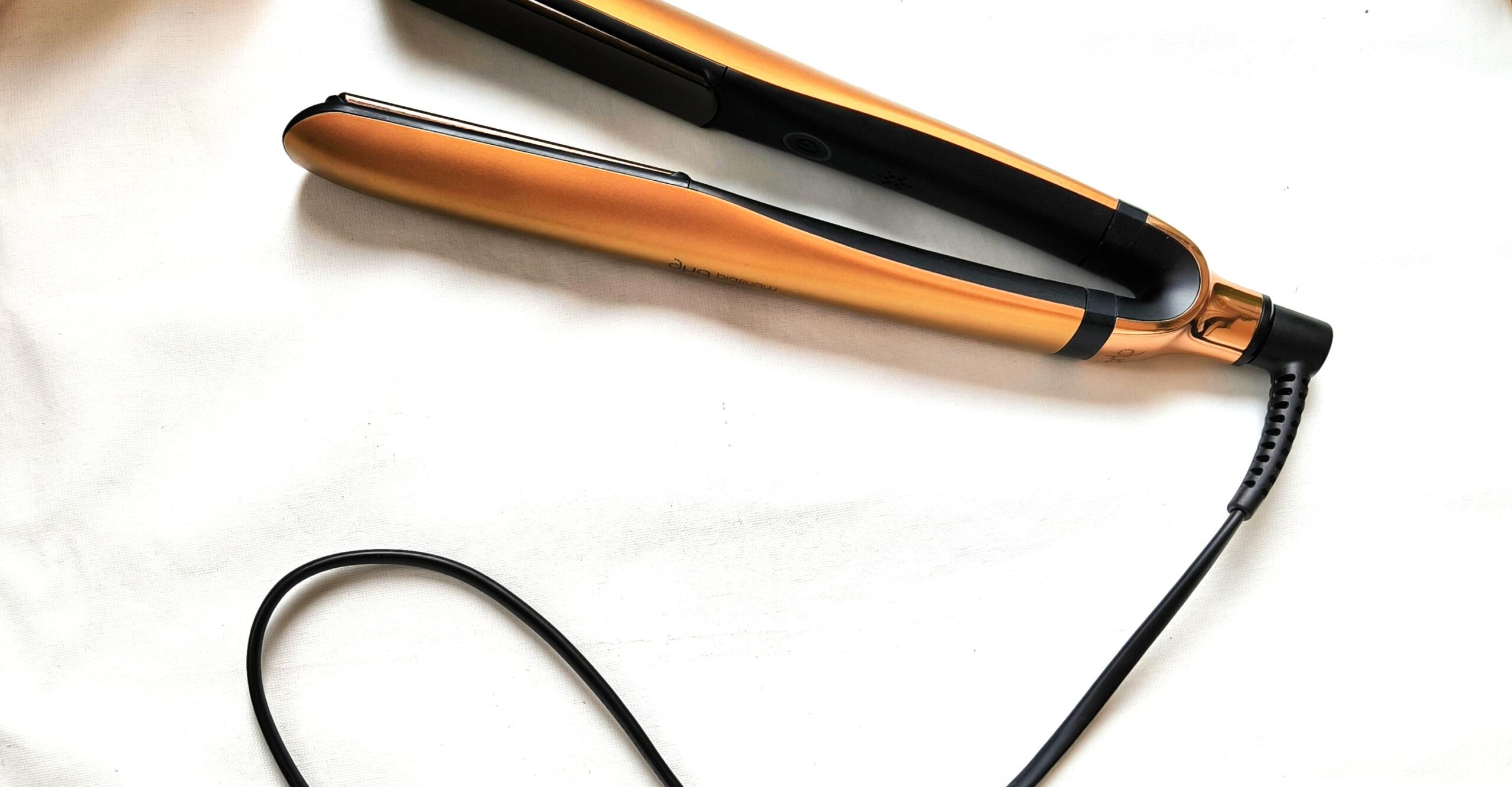 ¿Cómo enrollar el cable de la plancha?